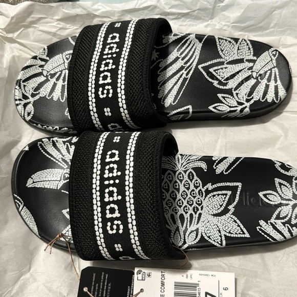 Adidas  X marimekko slides - Picture 3 of 5
